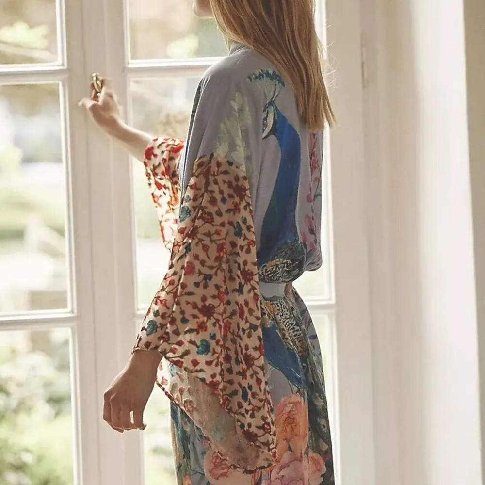 Peacock kimono robe - Picture 4 of 11
